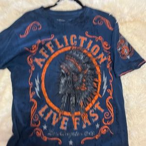 Very vibrant in color design like new